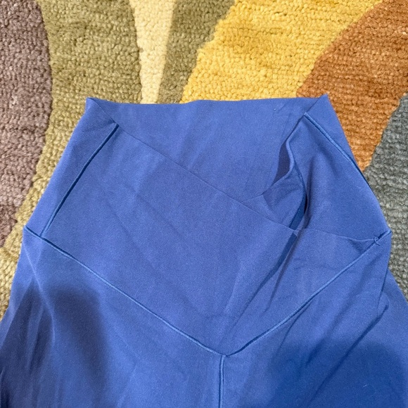 Offline by Aerie Real Me Flare Hi Rise Leggings Crossover Waistband Blue Small - Picture 3 of 5